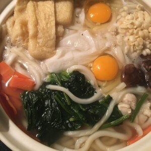 旨みたっぷりのおだし de 鍋焼き”力”うどん